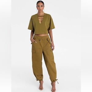 KBB by KAHLANA Women's Mid-Rise Straight Leg 'The Cargo Jogger' Olive green  NWT